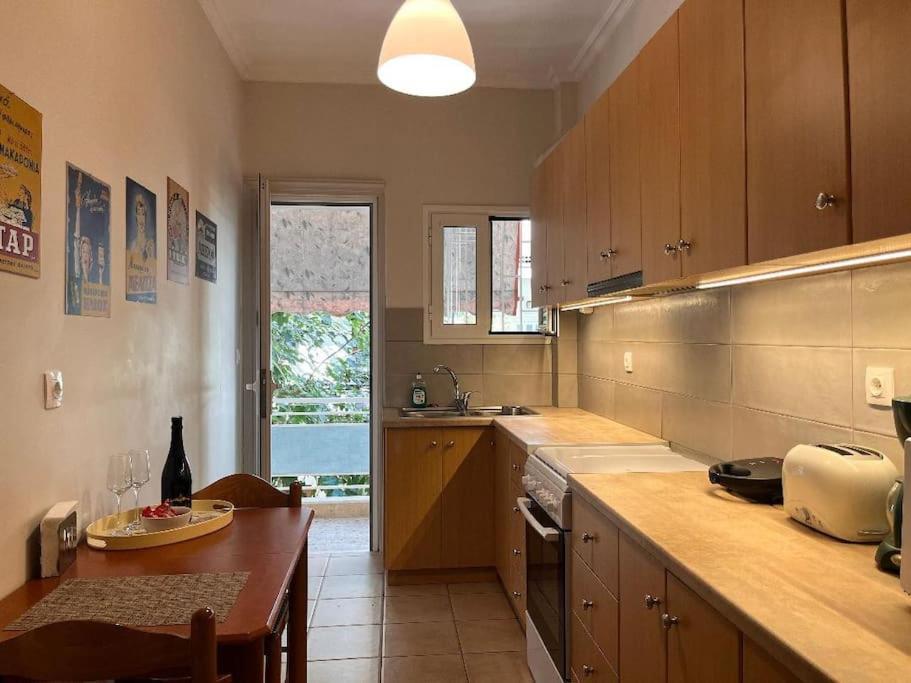 Carlito"S Apartment 1 Next To Metro Station Αθήνα Εξωτερικό φωτογραφία