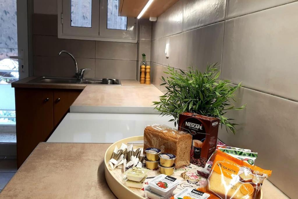 Carlito"S Apartment 1 Next To Metro Station Αθήνα Εξωτερικό φωτογραφία